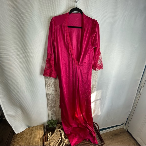 Vintage Lorraine Lace Robe Size Small - Picture 3 of 10